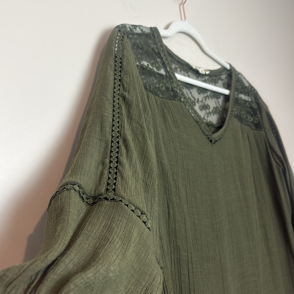 Indigo Rose Dark Army Green Dress with Floral Lace Detail Size 1X - Picture 3 of 6